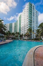 3801 S Ocean Dr, Unit 7O in Hollywood, FL - Building Photo - Building Photo