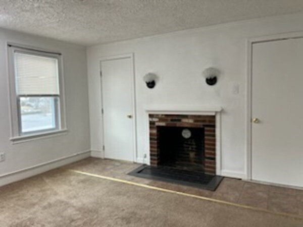 132 Park St in North Reading, MA - Building Photo