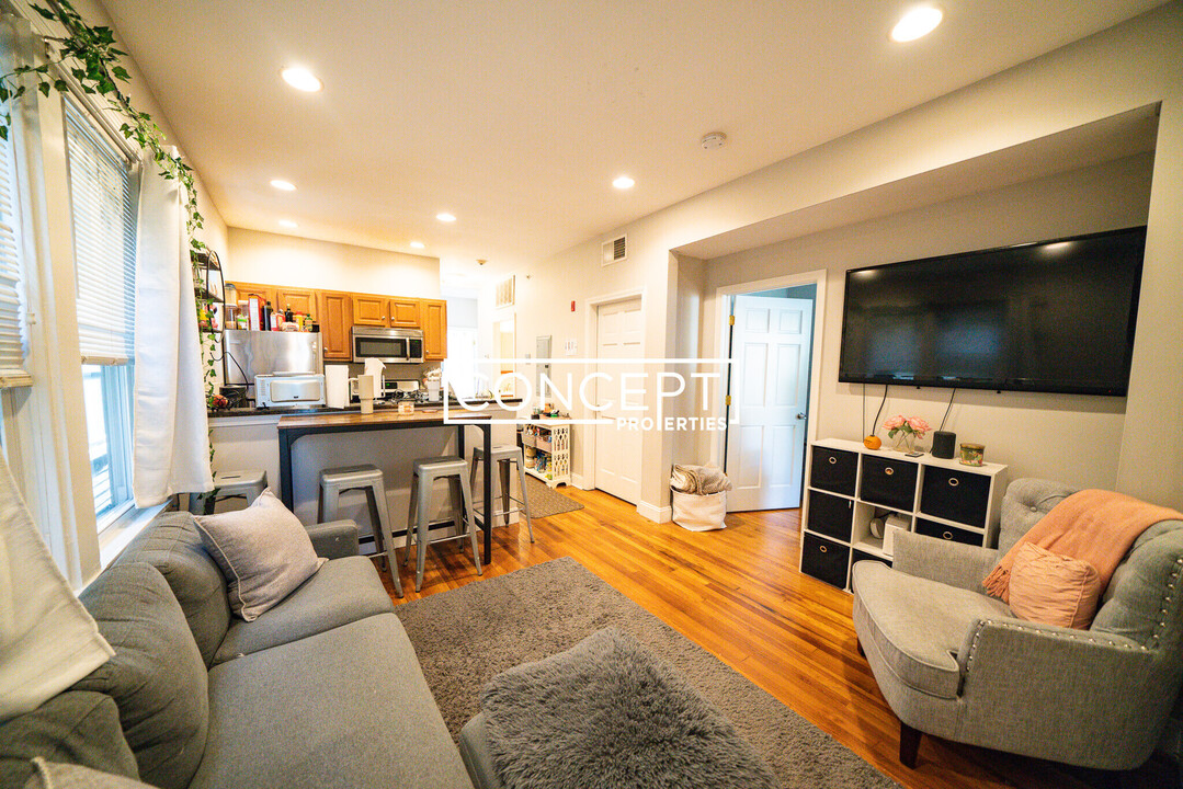 3 Alleghany St, Unit 3DY in Boston, MA - Building Photo