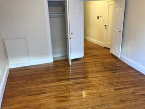 116 Sutherland Rd, Unit 4 in Boston, MA - Building Photo - Building Photo