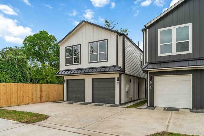 760 Lucky St