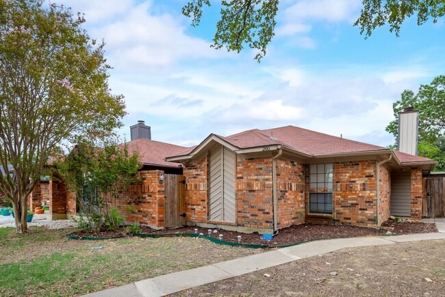200 Nixon St in Coppell, TX - Building Photo - Building Photo