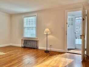 63 Bow St in Arlington, MA - Building Photo - Building Photo