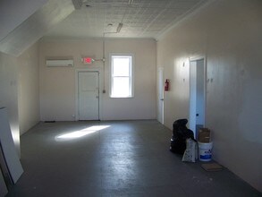 554-562 Valley Rd in West Orange, NJ - Building Photo - Building Photo