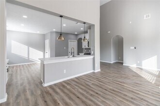 2519 Flycatcher Cove Dr in League City, TX - Foto de edificio - Building Photo