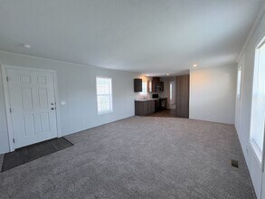 10610 State Rte 762 in Lockbourne, OH - Building Photo - Building Photo