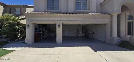 6435 W Buckskin Trail in Phoenix, AZ - Building Photo - Building Photo