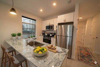 Walcot Apartments at 257 Elmwood in Buffalo, NY - Foto de edificio - Building Photo