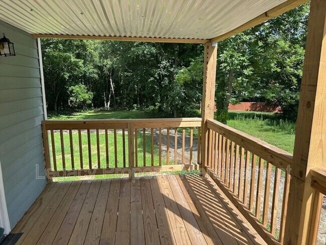 215 N Logan St in Burlington, NC - Building Photo - Building Photo