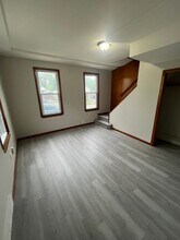 3855 E 54th St in Cleveland, OH - Building Photo - Building Photo