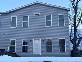 126 Trafalgar Dr in Shirley, NY - Building Photo