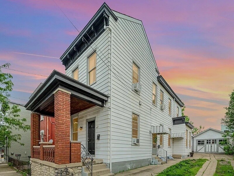 907 Columbia St in Newport, KY - Building Photo