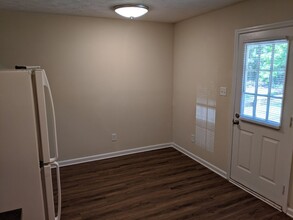 661 Maplewood Ln in Hull, GA - Building Photo - Building Photo