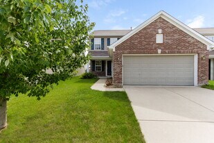 8118 Birchfield Dr in Indianapolis, IN - Building Photo