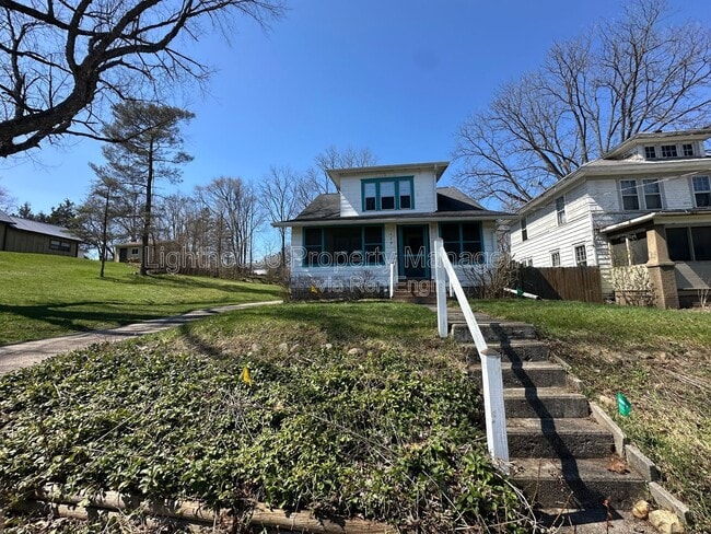 449 24th St N in Springfield, MI - Building Photo - Building Photo