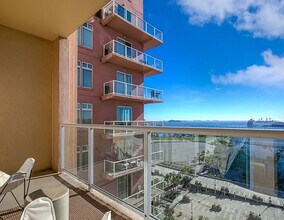 388 E Ocean Blvd, Unit #1508 in Long Beach, CA - Building Photo - Building Photo