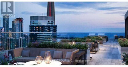 357 King St W in Toronto, ON - Building Photo - Building Photo