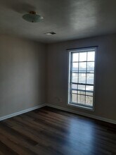 2604 Pine St in Pekin, IL - Foto de edificio - Building Photo