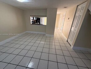 4089 NW 19th St in Lauderhill, FL - Building Photo - Building Photo
