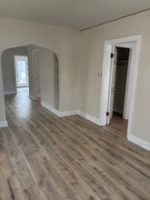 607 Oakton St in Evanston, IL - Foto de edificio - Building Photo