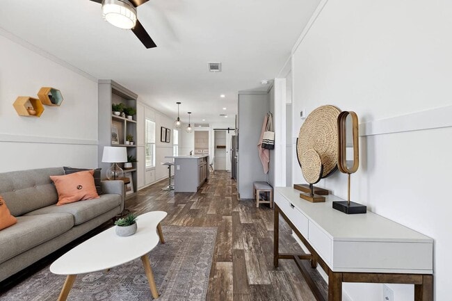 246 River Walk Wy in Avon Park, FL - Building Photo - Building Photo