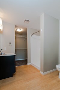 Agassiz Apartments photo'