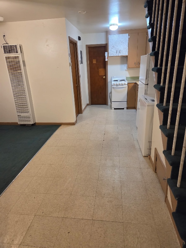 309 5th Ave SE in Cut Bank, MT - Foto de edificio - Building Photo