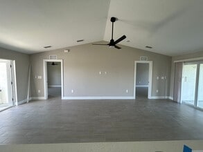 3919 NE 12th Ave in Cape Coral, FL - Building Photo - Building Photo