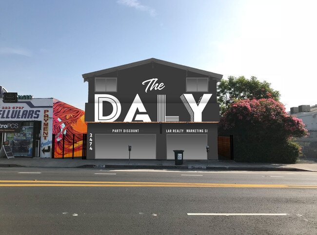 2470 Daly St, Unit D in Los Angeles, CA - Foto de edificio - Building Photo