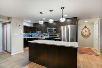 215 E 24th St in New York, NY - Building Photo - Building Photo