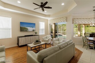 96 Forest Hills Blvd in Naples, FL - Building Photo - Building Photo