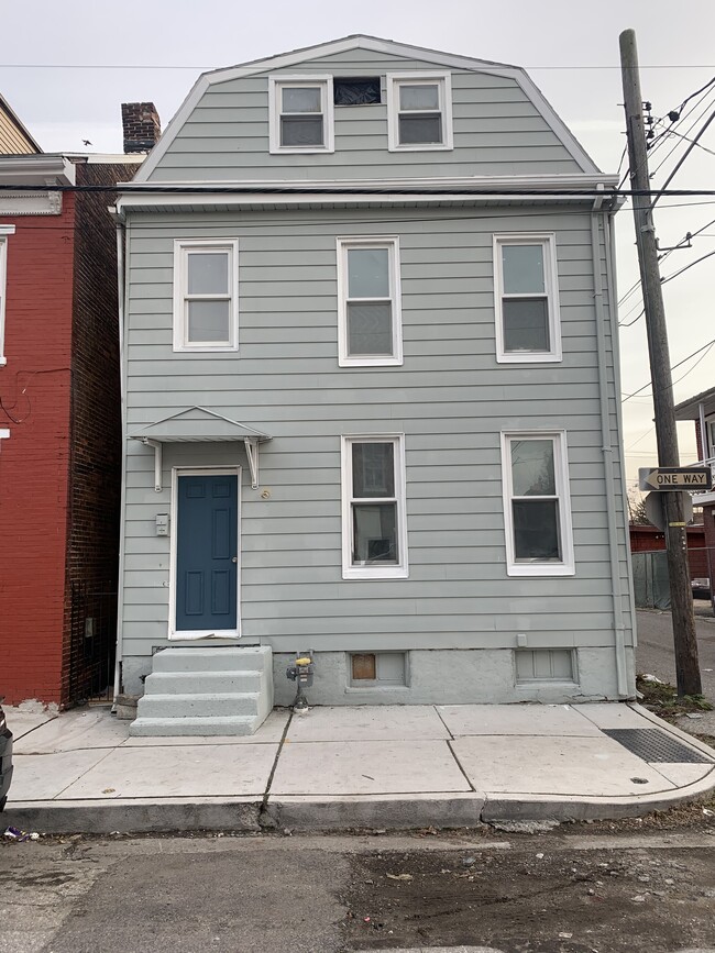 446 Walnut St, Unit Unit B in York, PA - Building Photo - Building Photo