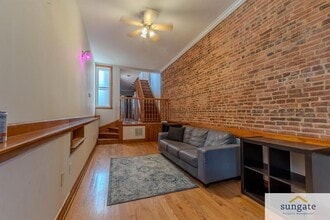 2321 Essex St in Baltimore, MD - Building Photo - Building Photo