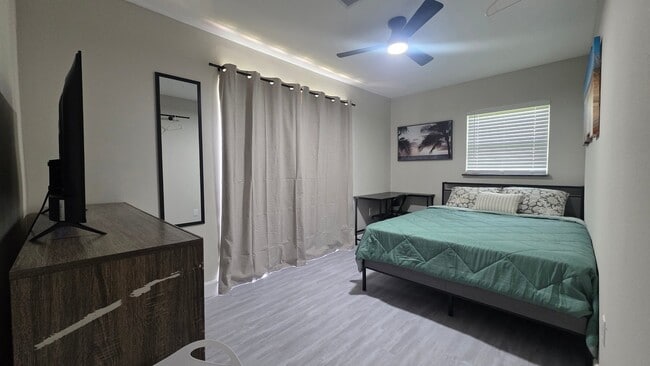 property at 3624 Westwood Rd