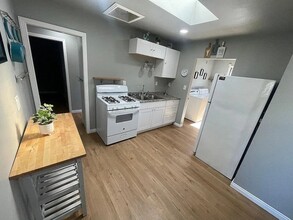 825 Florence St in Imperial Beach, CA - Building Photo - Building Photo