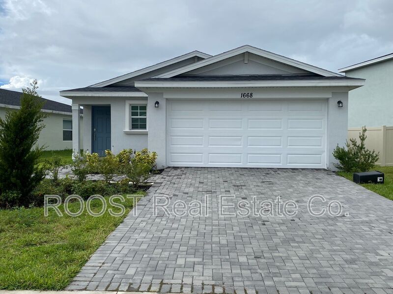 1668 Colebrook Cir SW in Palm Bay, FL - Building Photo