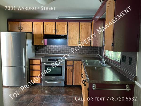 7331 Wardrop St in Mission, BC - Building Photo - Building Photo