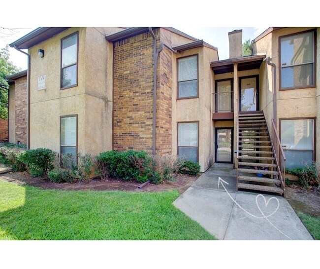 property at 1304 Harwell Dr