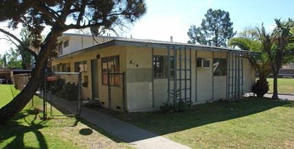 874 N Los Robles Ave in Pasadena, CA - Building Photo - Building Photo