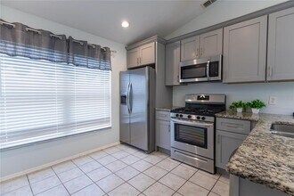 3253 Huntwicke Blvd in Davenport, FL - Building Photo - Building Photo