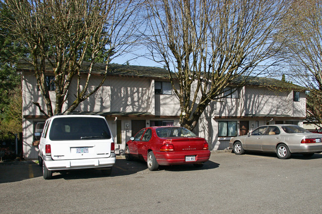 1060 Ninth St in Washougal, WA - Building Photo - Building Photo