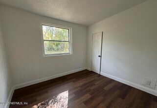 1656 Winthrop St in Jacksonville, FL - Building Photo - Building Photo