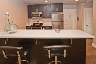 Pineridge in Mill Valley, CA - Building Photo