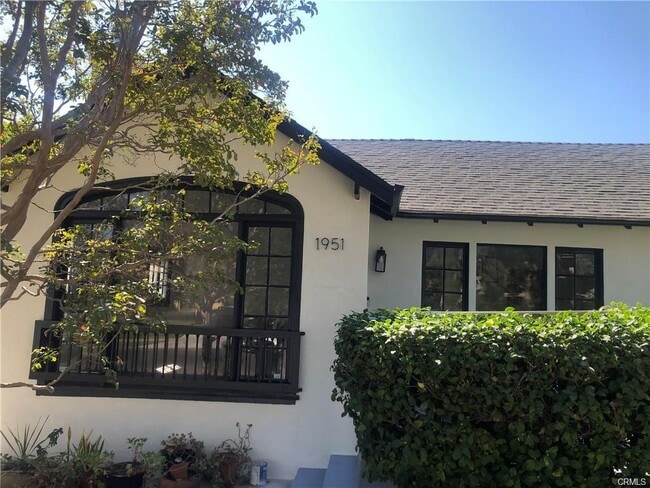 1951 Midvale Ave in Los Angeles, CA - Building Photo - Building Photo