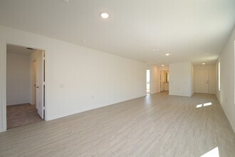 3919 Poteet Pl in San Antonio, TX - Building Photo - Building Photo