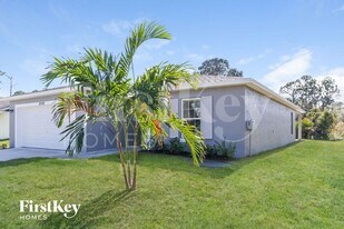 2092 SW Altman Ave in Port St. Lucie, FL - Building Photo