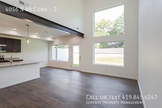 4056 N McCord Rd in Sylvania, OH - Building Photo - Building Photo