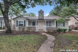 167 E Edgewood Pl in San Antonio, TX - Building Photo
