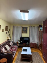 303 Avenue P in Brooklyn, NY - Foto de edificio - Building Photo