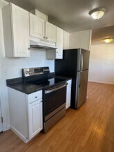 1707 Mason St-Unit -B in Shelton, WA - Building Photo - Building Photo